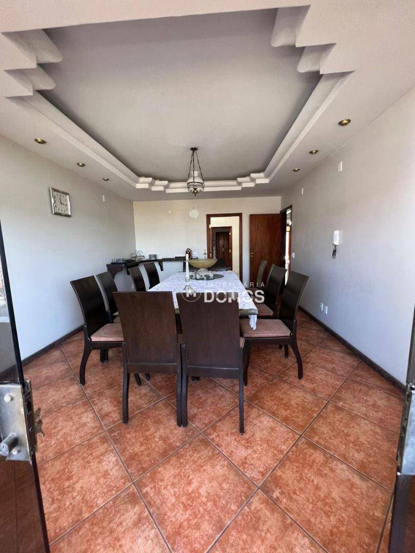 Sobrado à venda e aluguel com 6 quartos, 571m² - Foto 36