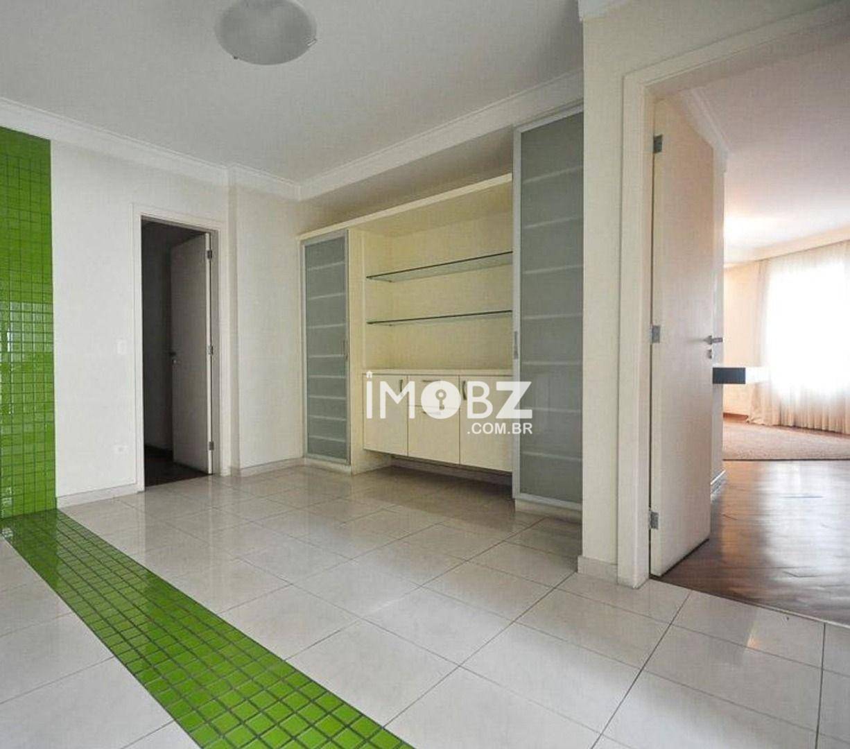 Apartamento à venda com 4 quartos, 220m² - Foto 12