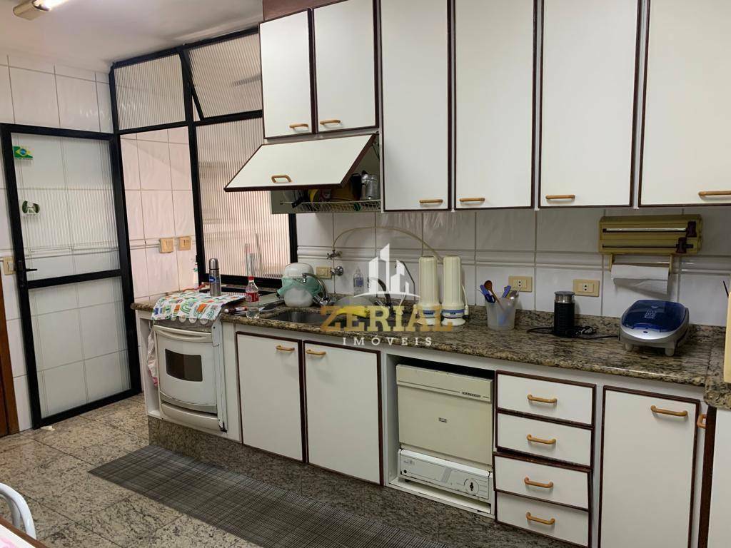 Apartamento à venda com 3 quartos, 156m² - Foto 11