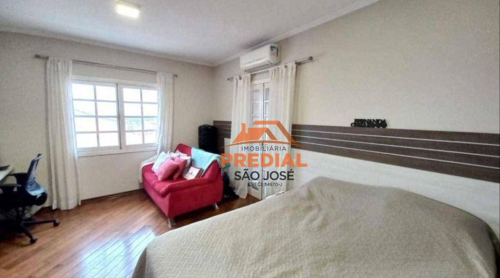 Casa de Condomínio à venda com 3 quartos, 190m² - Foto 21