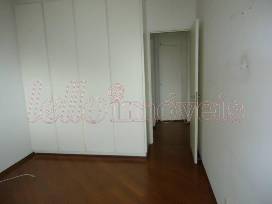 Apartamento para alugar com 3 quartos, 120m² - Foto 5