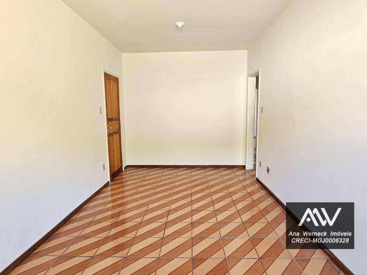 Apartamento à venda com 3 quartos, 66m² - Foto 2