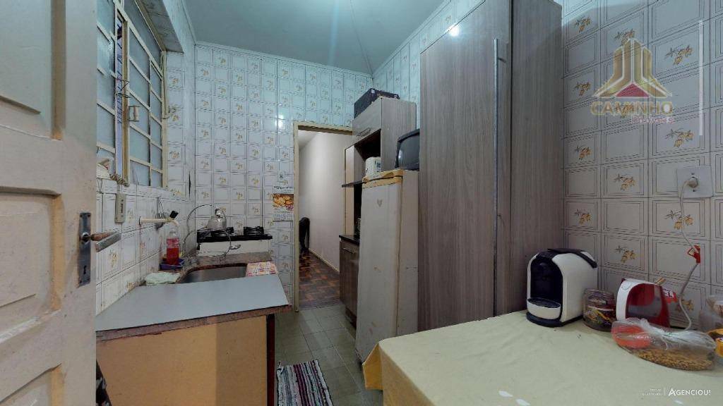 Apartamento à venda com 2 quartos, 68m² - Foto 3