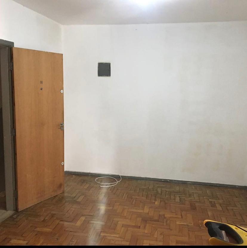 Apartamento à venda com 2 quartos, 60m² - Foto 2