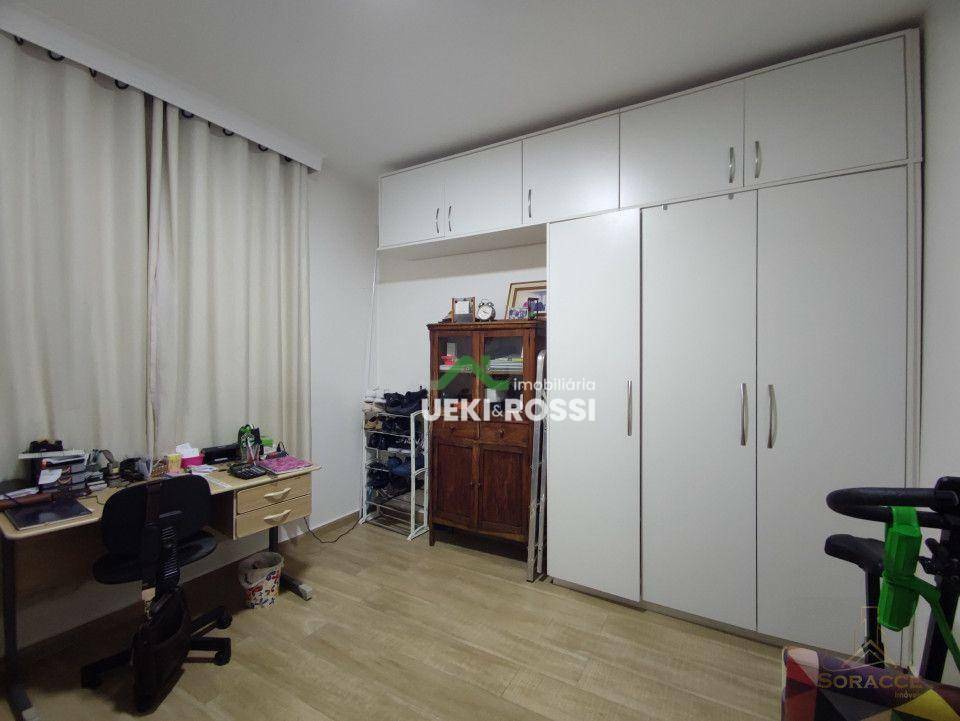 Casa à venda com 3 quartos, 170m² - Foto 14