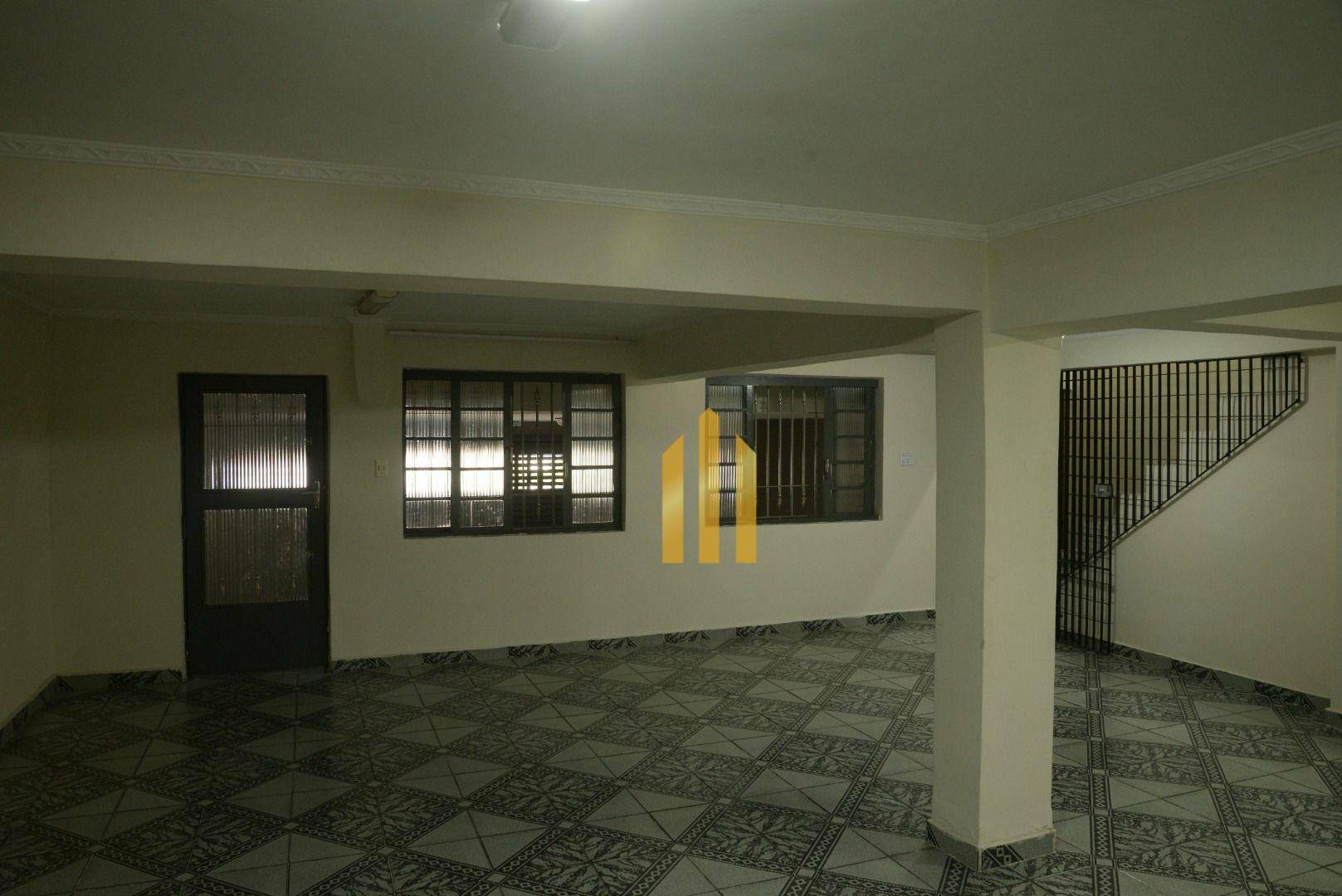 Sobrado à venda com 4 quartos, 600m² - Foto 75