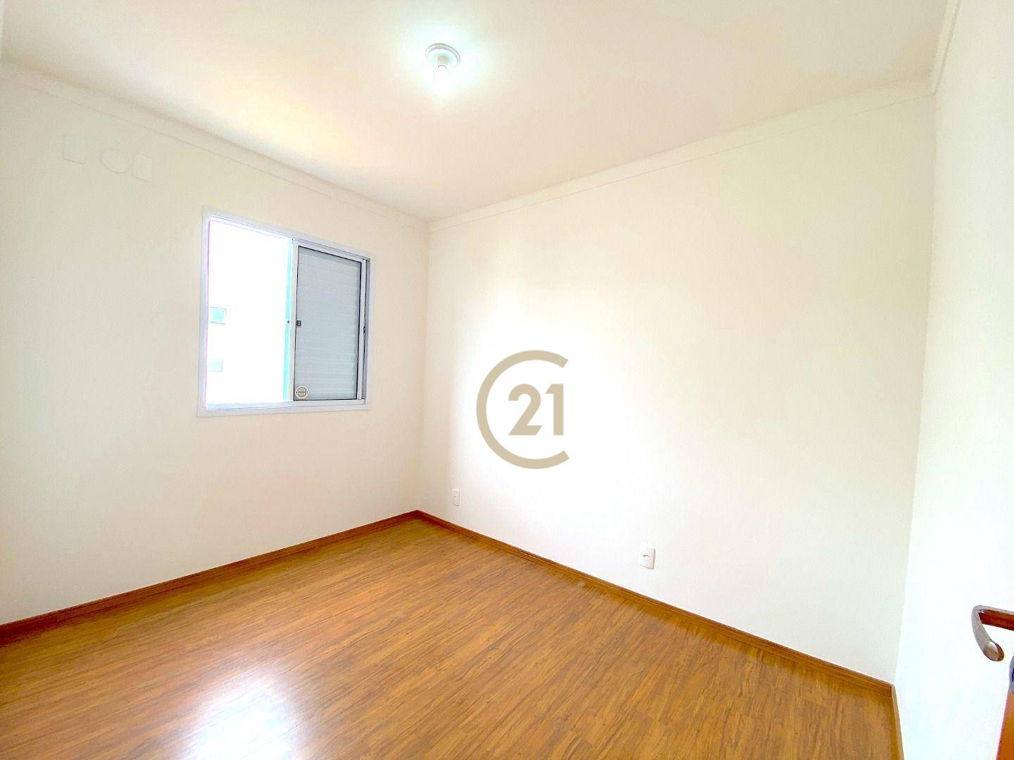 Apartamento para alugar com 2 quartos, 41m² - Foto 6