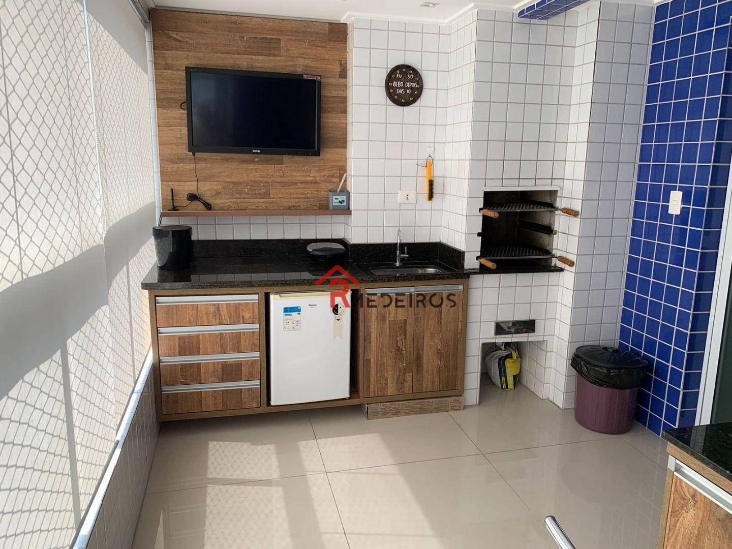 Apartamento à venda com 3 quartos, 196m² - Foto 11