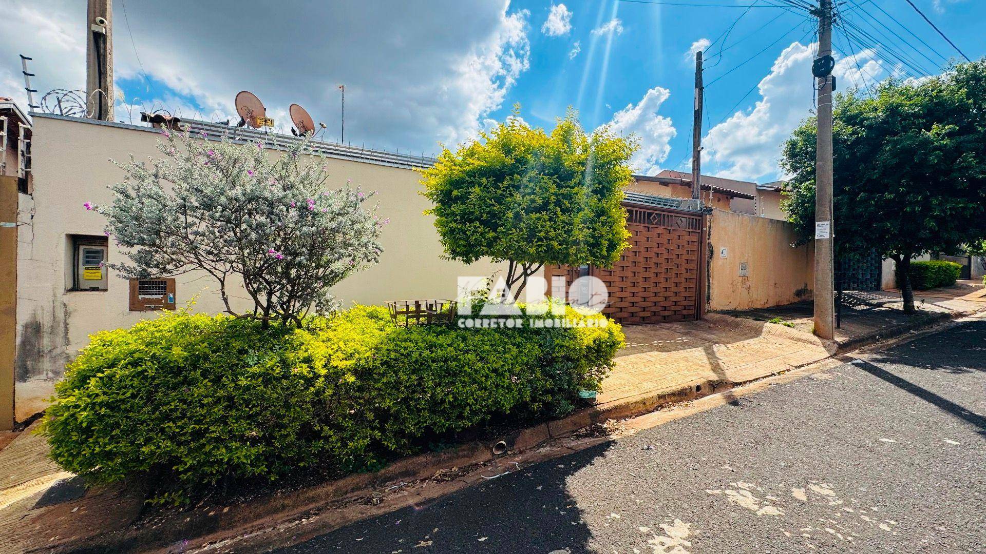 Casa à venda com 2 quartos, 150m² - Foto 3