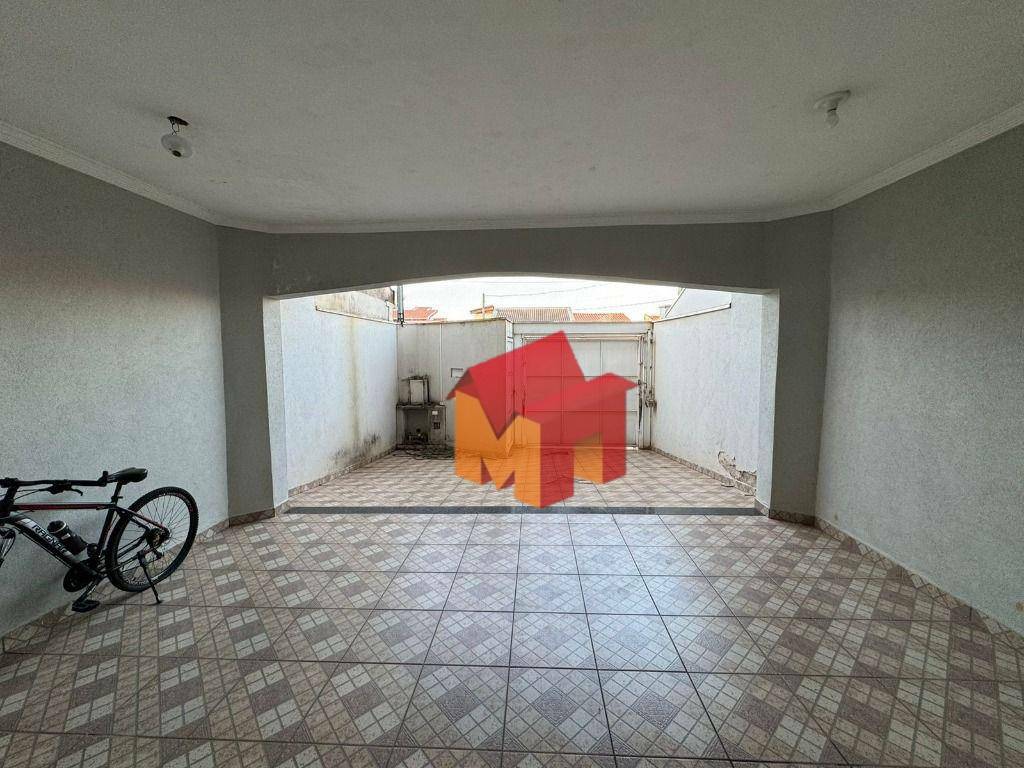 Casa à venda com 3 quartos, 200m² - Foto 29