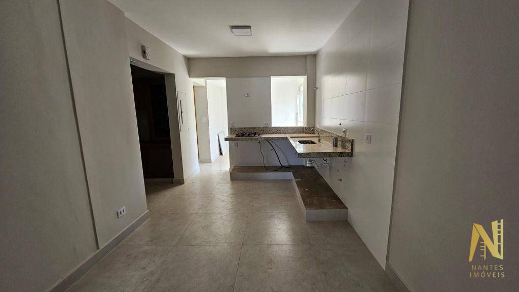 Apartamento à venda com 3 quartos, 106m² - Foto 5