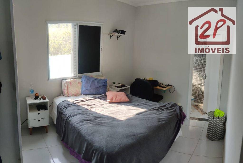 Casa à venda com 3 quartos, 140m² - Foto 3