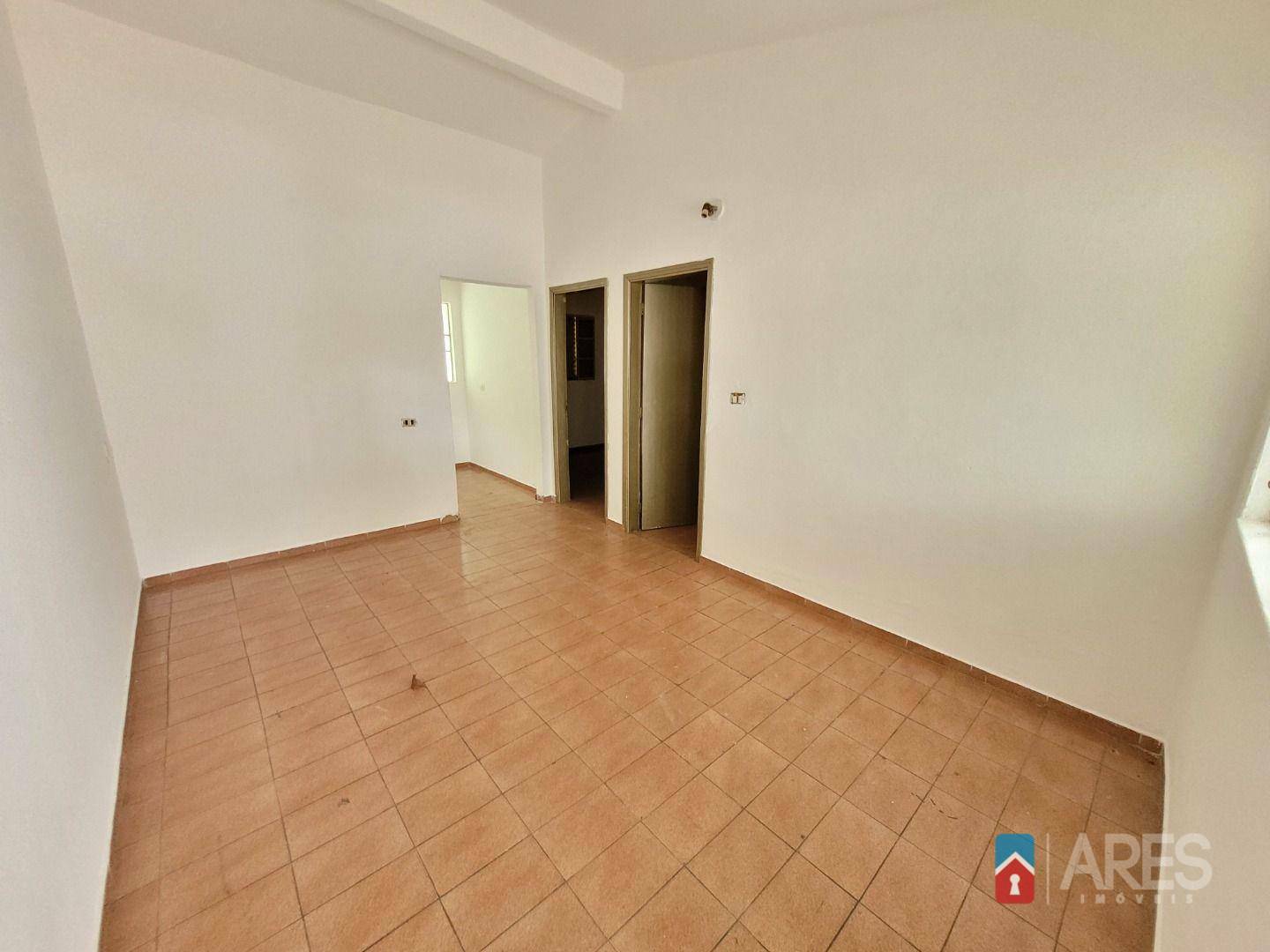 Casa à venda com 2 quartos, 140m² - Foto 6