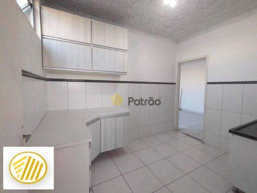 Apartamento à venda com 2 quartos, 74m² - Foto 7