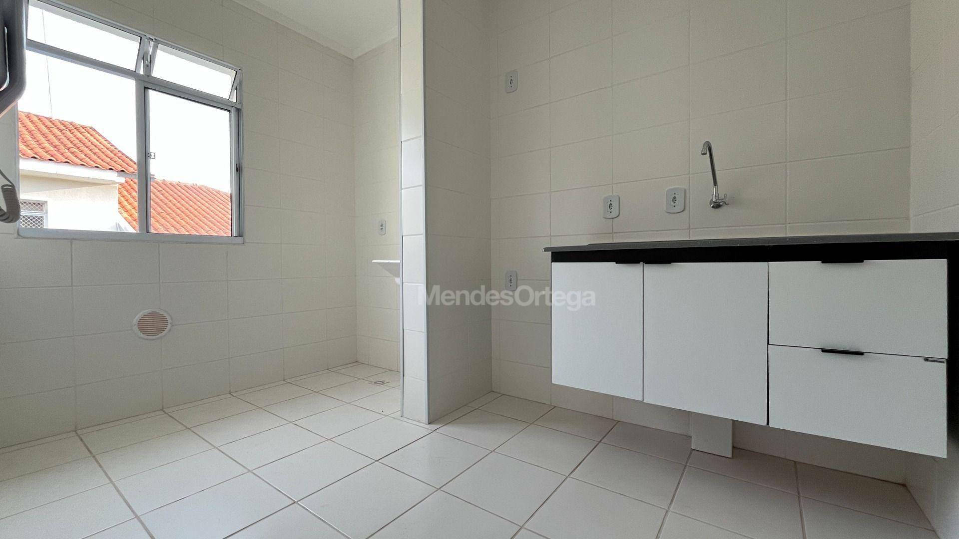 Apartamento para alugar com 2 quartos, 50m² - Foto 10