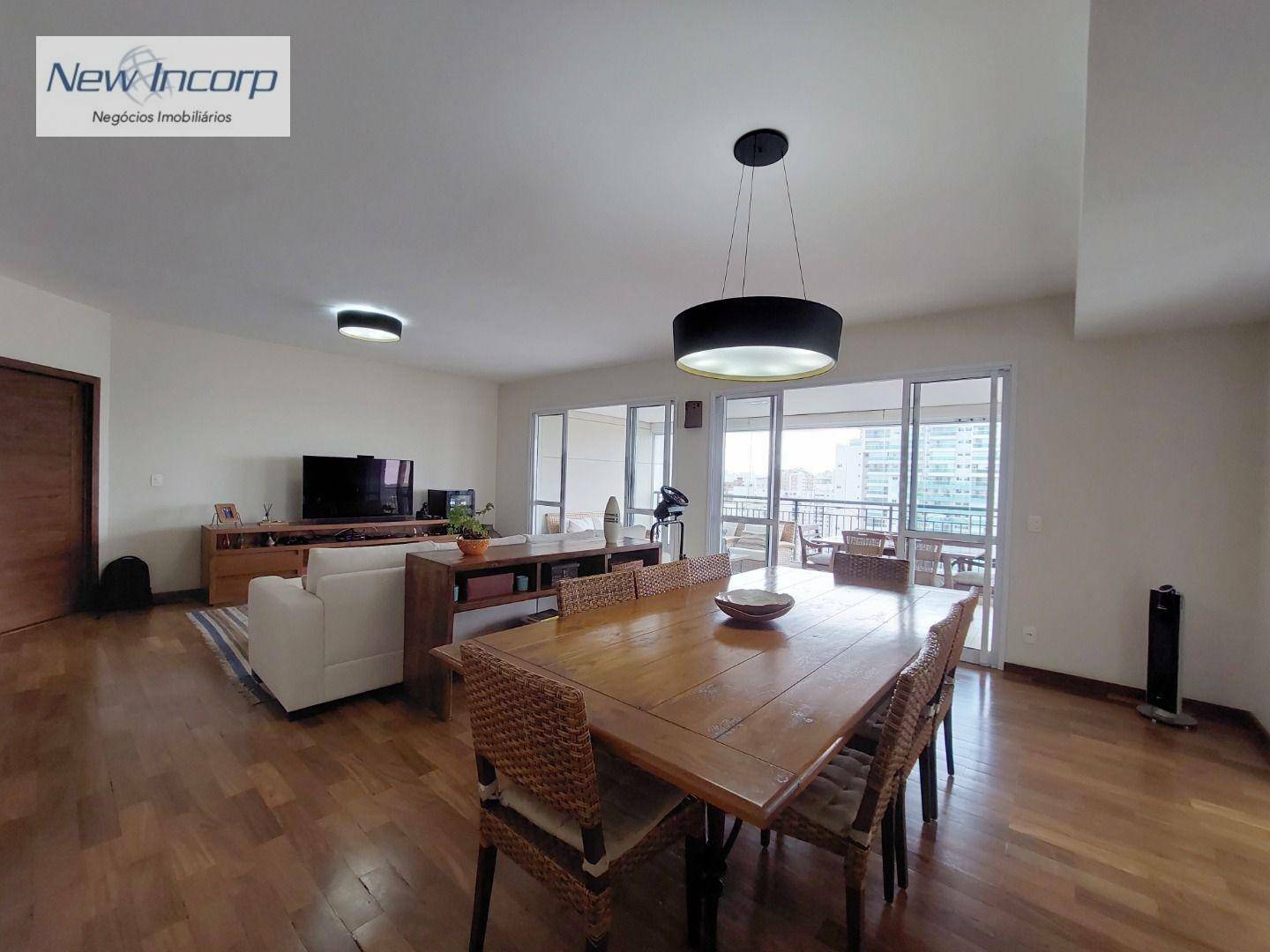 Apartamento à venda com 4 quartos, 258m² - Foto 17