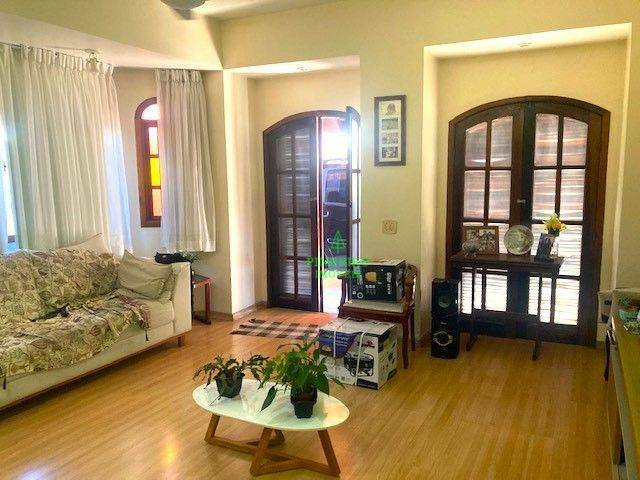 Casa à venda com 4 quartos, 368m² - Foto 6