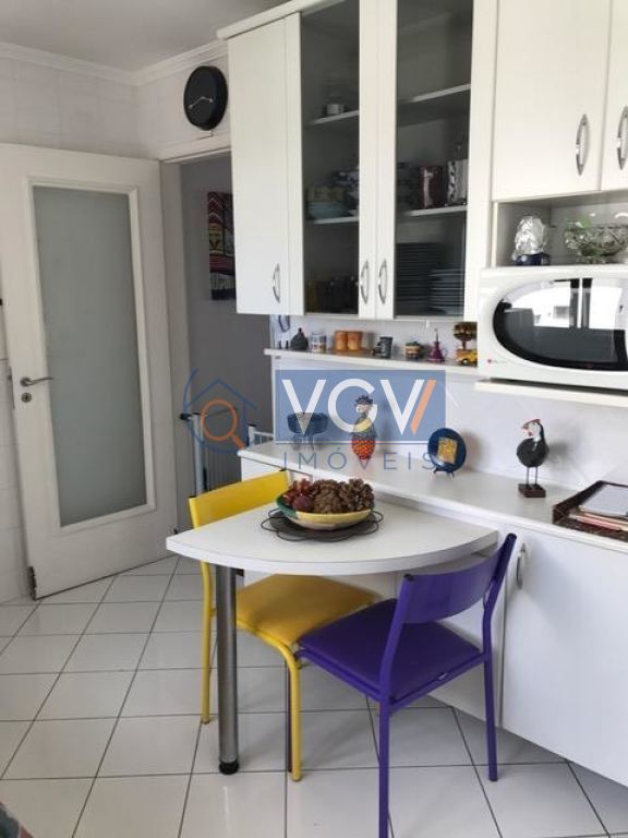 Apartamento à venda com 2 quartos, 90m² - Foto 5