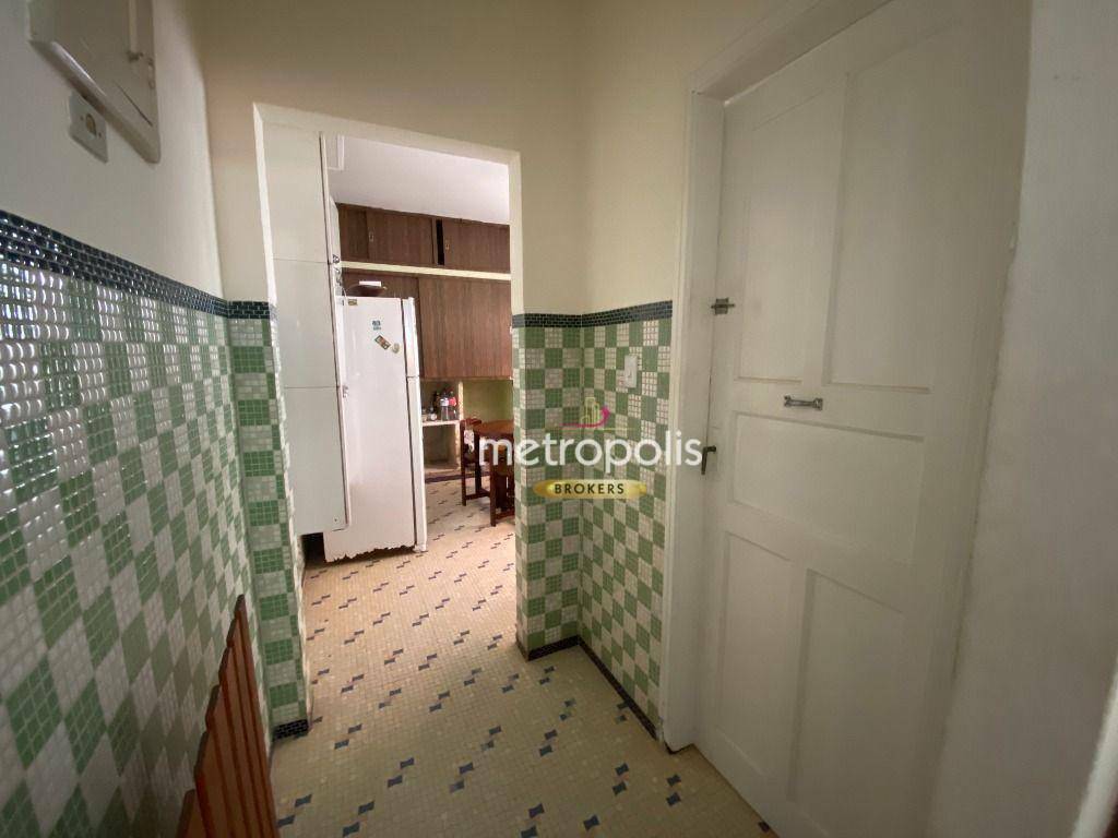 Sobrado à venda com 3 quartos, 300m² - Foto 56