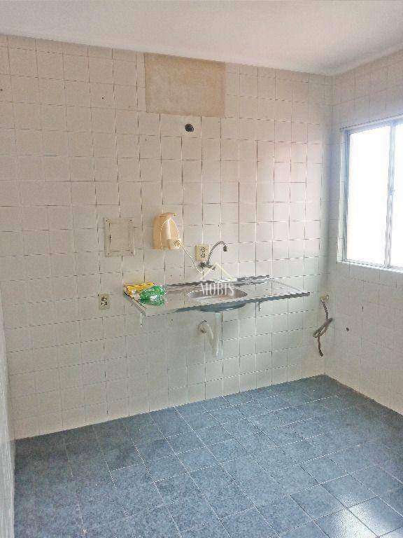 Apartamento à venda com 2 quartos, 57m² - Foto 37