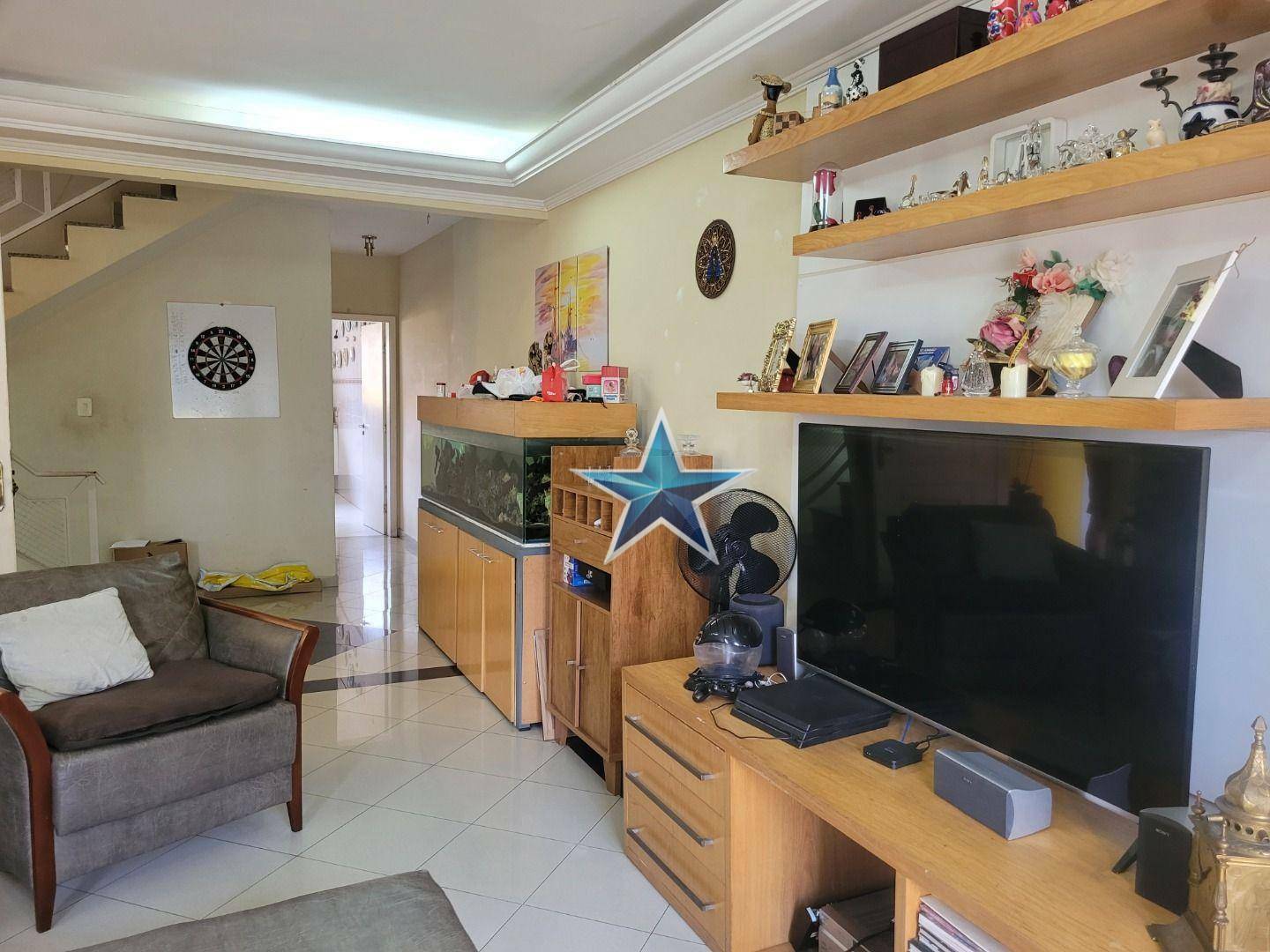 Sobrado à venda com 3 quartos, 213m² - Foto 3