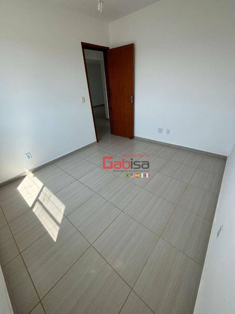 Apartamento à venda com 3 quartos, 77m² - Foto 1