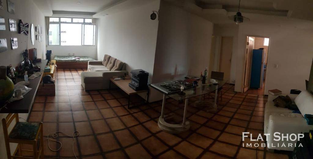 Apartamento à venda com 3 quartos, 147m² - Foto 1