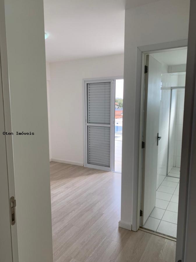 Apartamento à venda com 3 quartos, 110m² - Foto 17