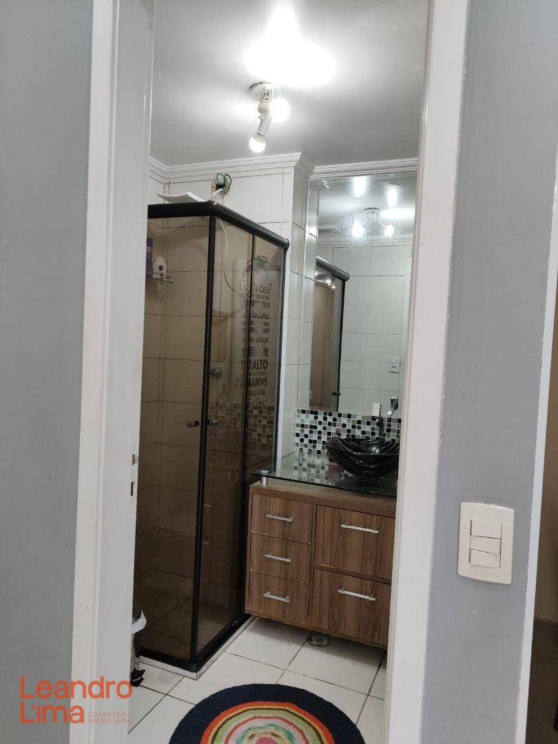 Apartamento à venda com 2 quartos, 61m² - Foto 12