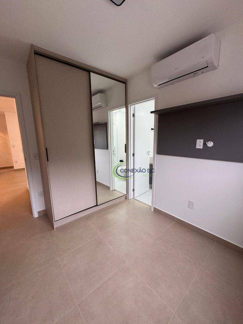 Apartamento para alugar com 3 quartos, 120m² - Foto 35