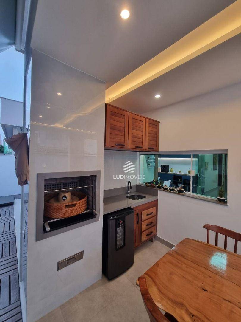 Casa de Condomínio à venda com 4 quartos, 265m² - Foto 10