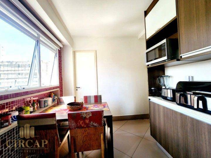 Apartamento à venda com 4 quartos, 180m² - Foto 13