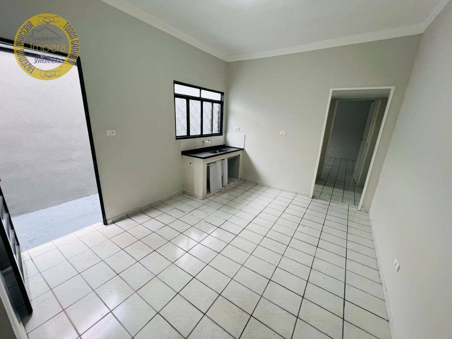 Casa para alugar com 2 quartos, 59m² - Foto 14