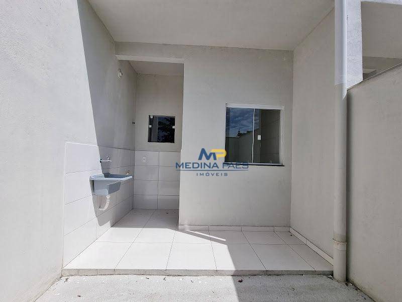 Casa à venda com 2 quartos, 80M2 - Foto 8