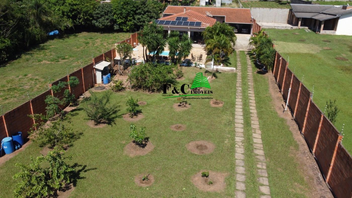 Fazenda à venda com 2 quartos, 1500m² - Foto 3