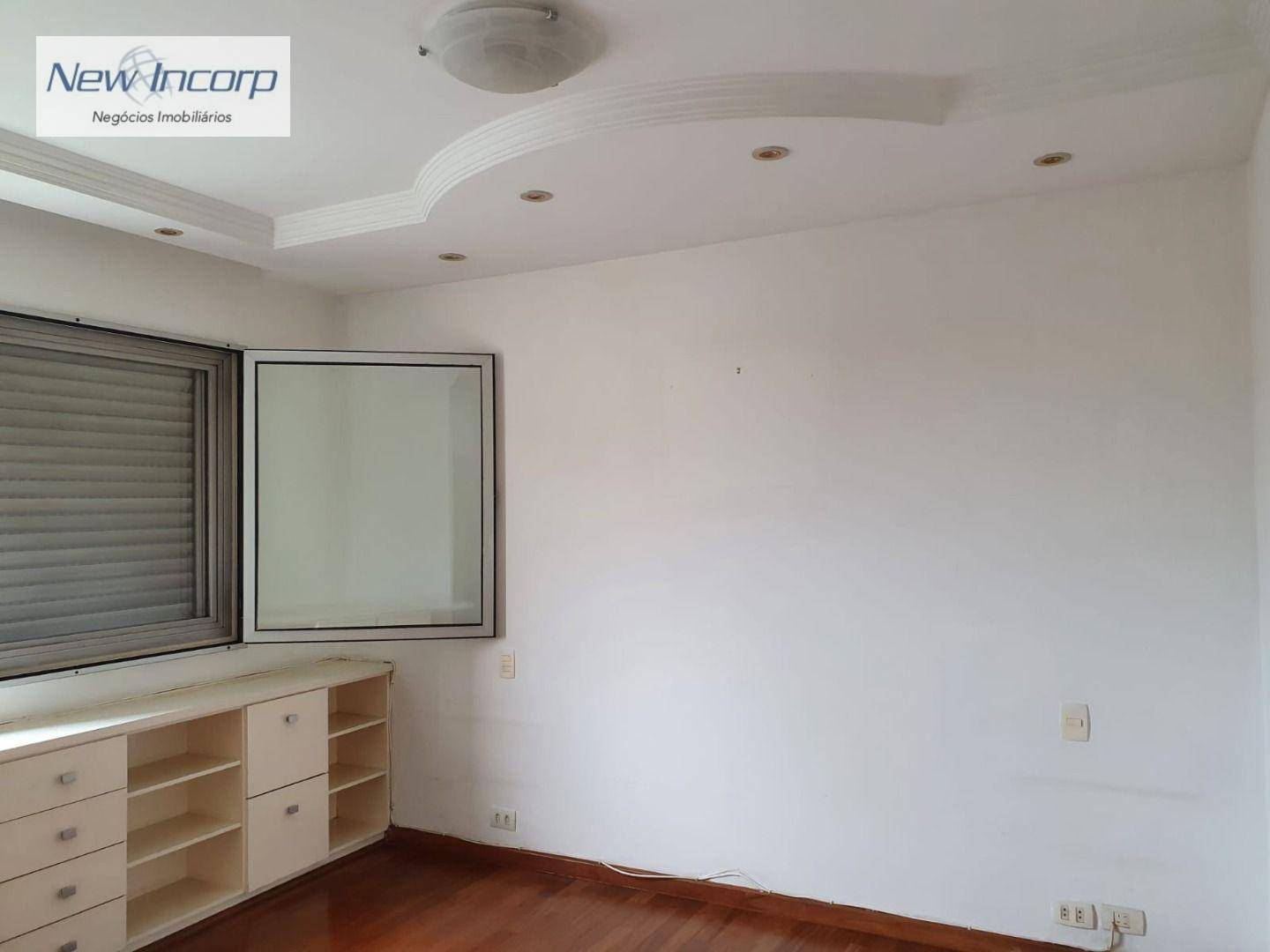 Apartamento à venda com 3 quartos, 140m² - Foto 10