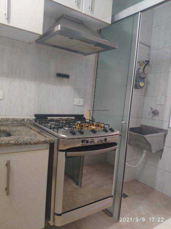 Apartamento à venda com 2 quartos, 80m² - Foto 18