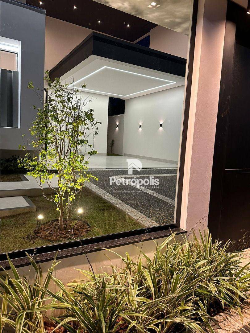 Casa à venda com 3 quartos, 210m² - Foto 5