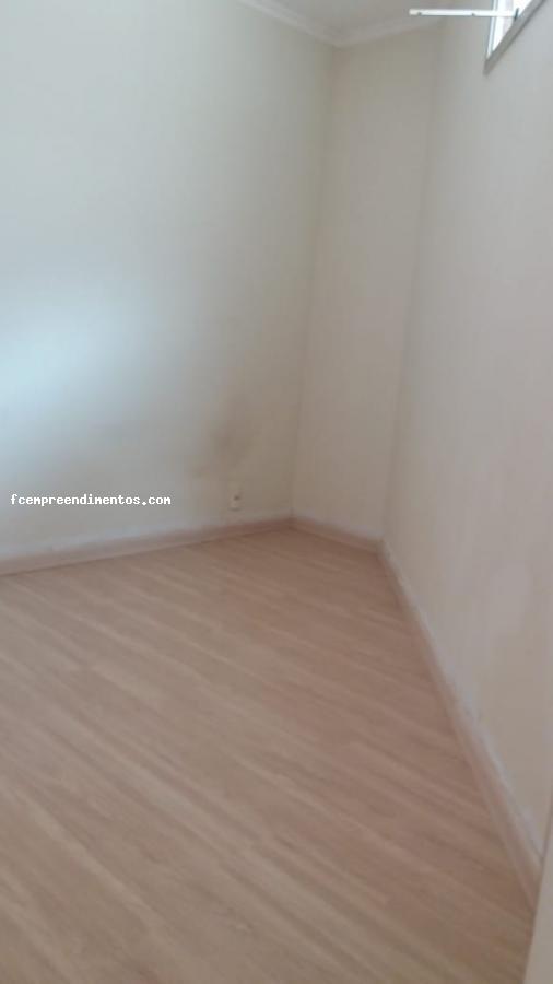 Apartamento à venda com 2 quartos, 39m² - Foto 3