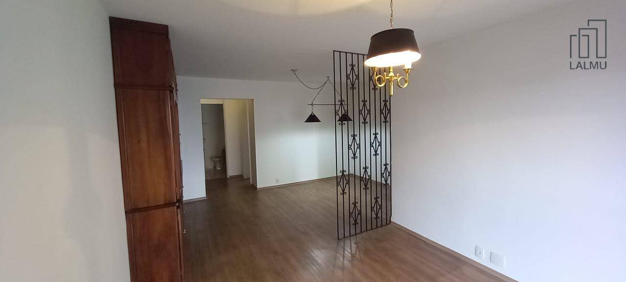 Apartamento para alugar com 4 quartos, 130m² - Foto 51