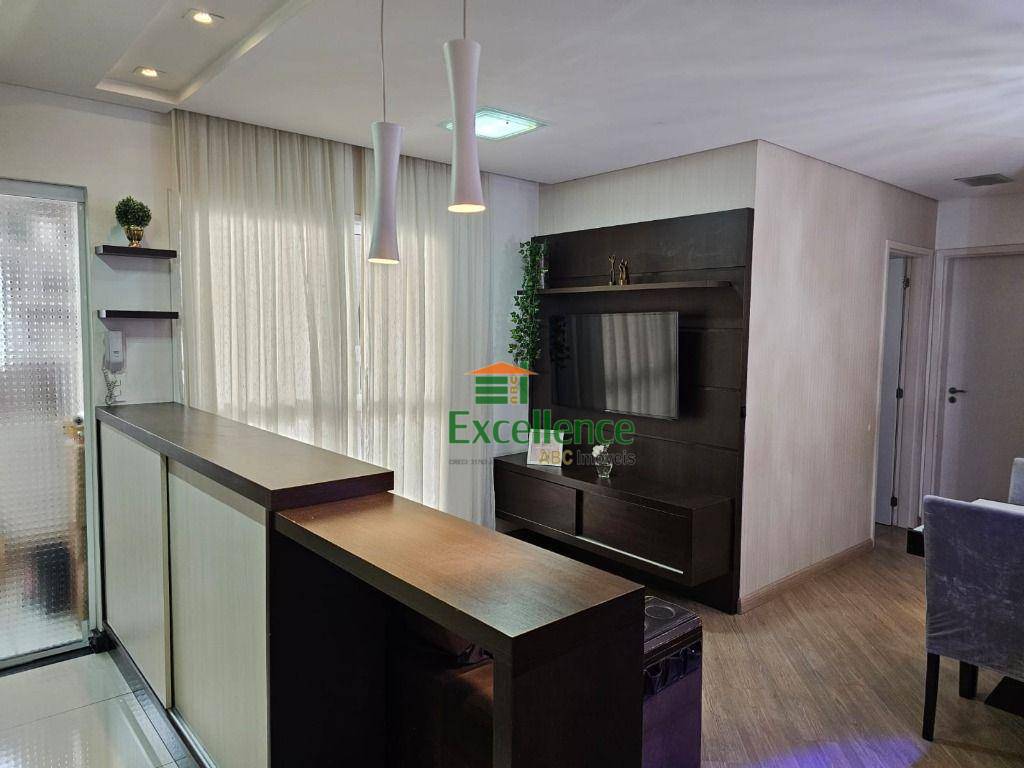 Apartamento à venda com 2 quartos, 64m² - Foto 2