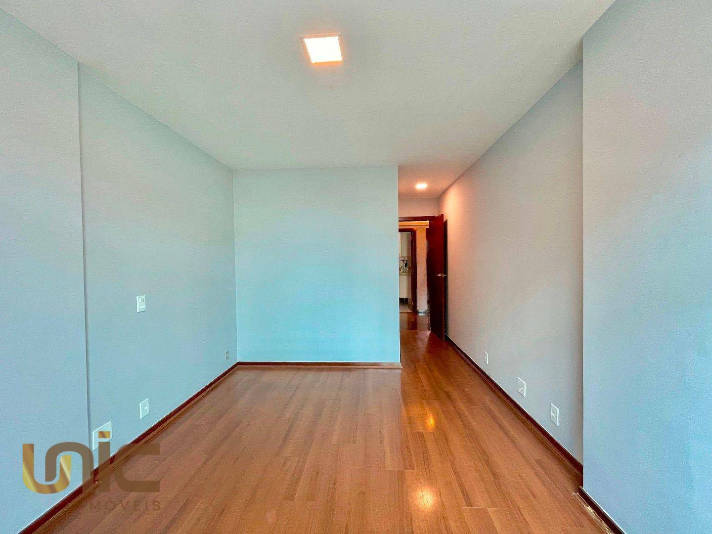 Apartamento à venda com 3 quartos, 170m² - Foto 17