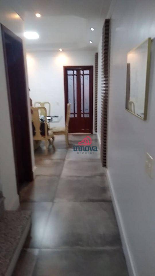 Sobrado à venda com 3 quartos, 220m² - Foto 18