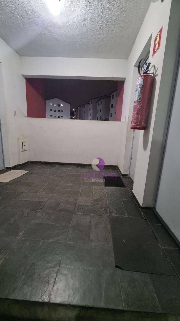 Apartamento à venda com 2 quartos, 47m² - Foto 12