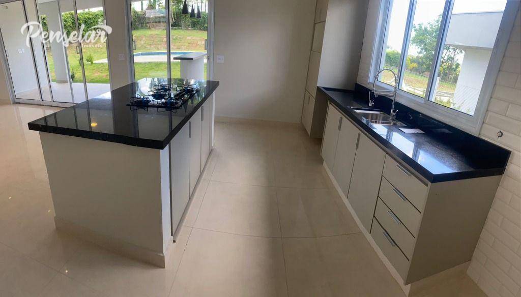 Casa de Condomínio à venda com 3 quartos, 254m² - Foto 10