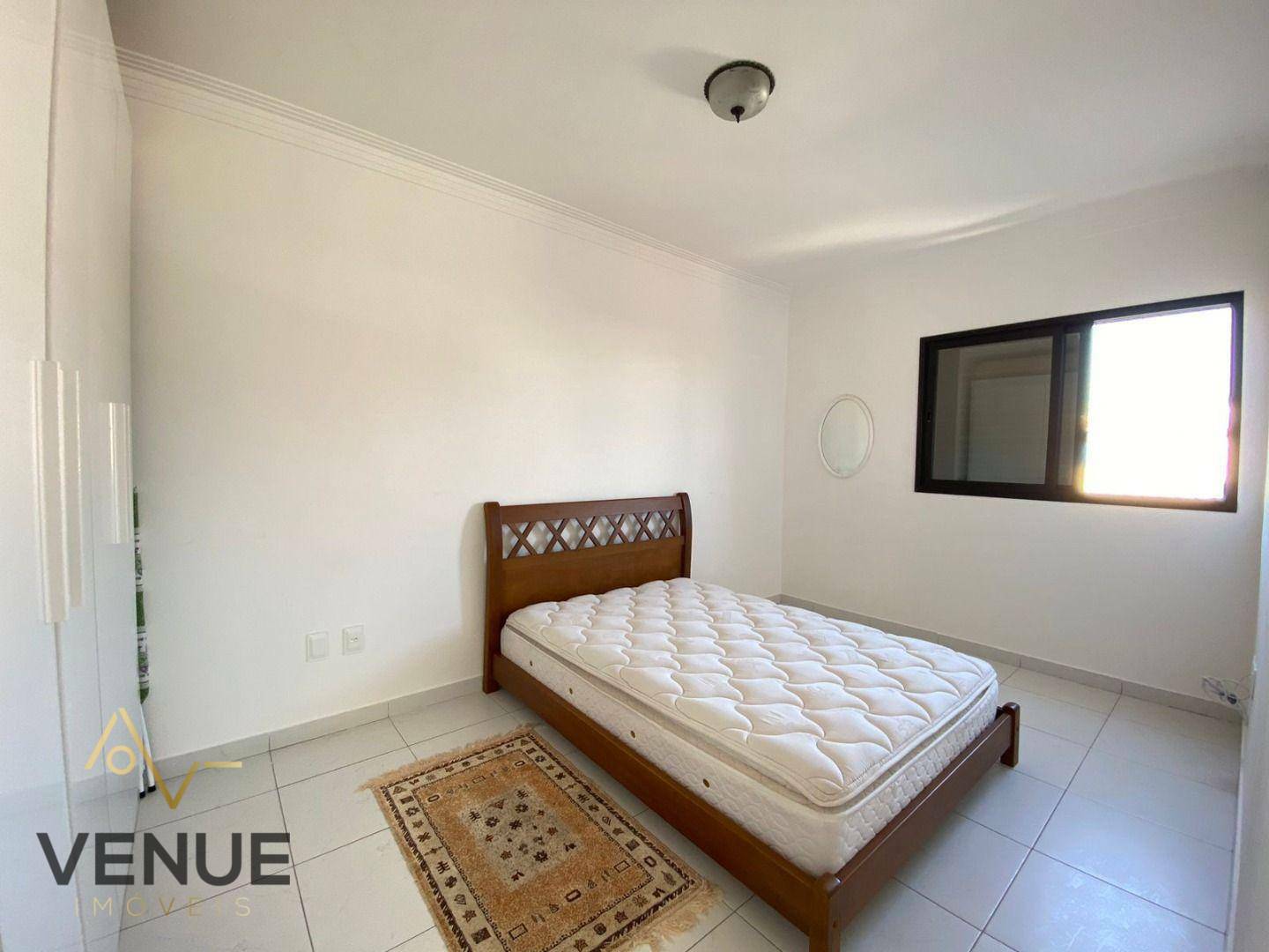 Apartamento à venda com 2 quartos, 70m² - Foto 5