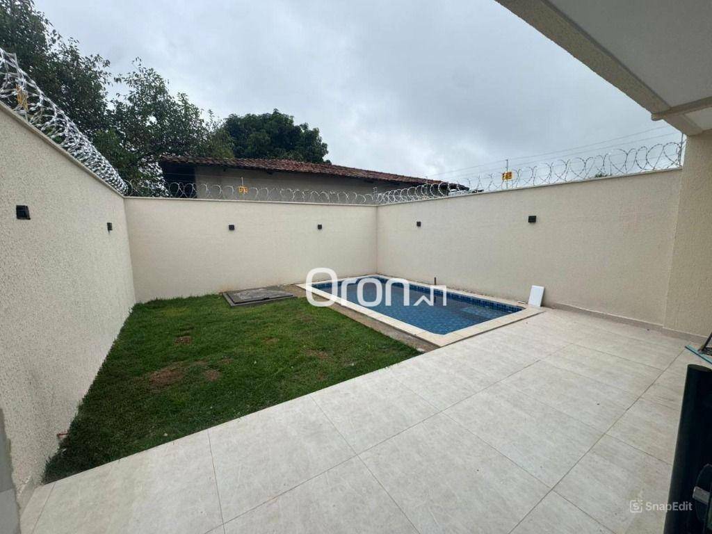 Casa à venda com 3 quartos, 124m² - Foto 2