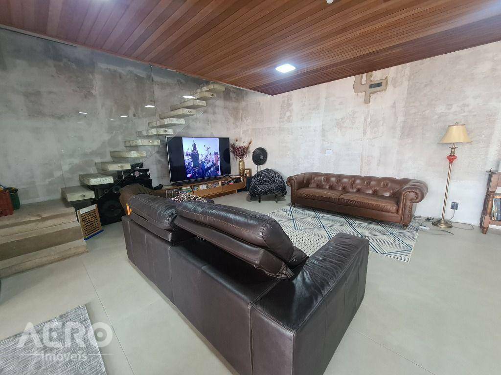 Casa à venda com 2 quartos, 280m² - Foto 29