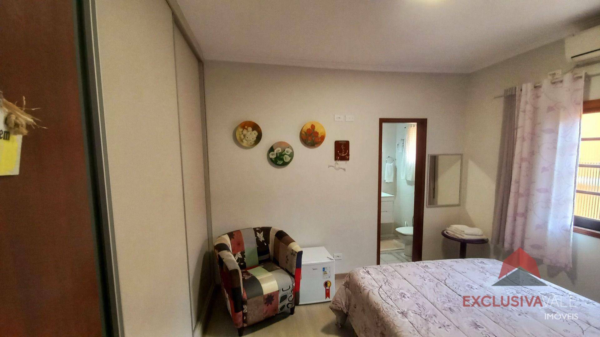 Casa à venda com 6 quartos, 356m² - Foto 39