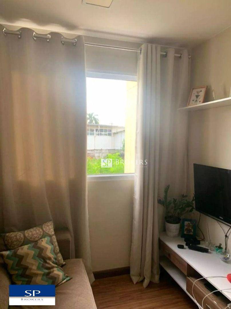 Apartamento à venda com 2 quartos, 46m² - Foto 2